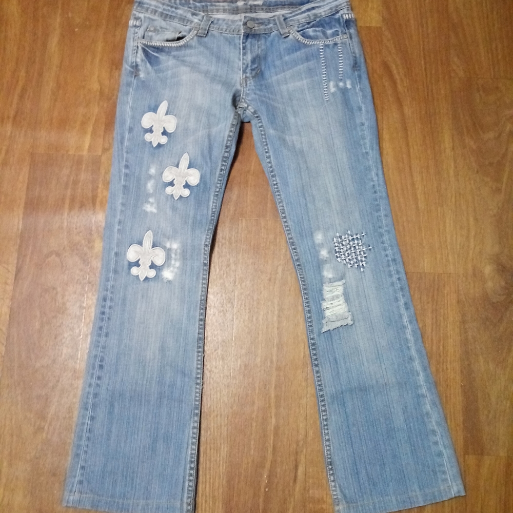Final Sale Community Property Jeans